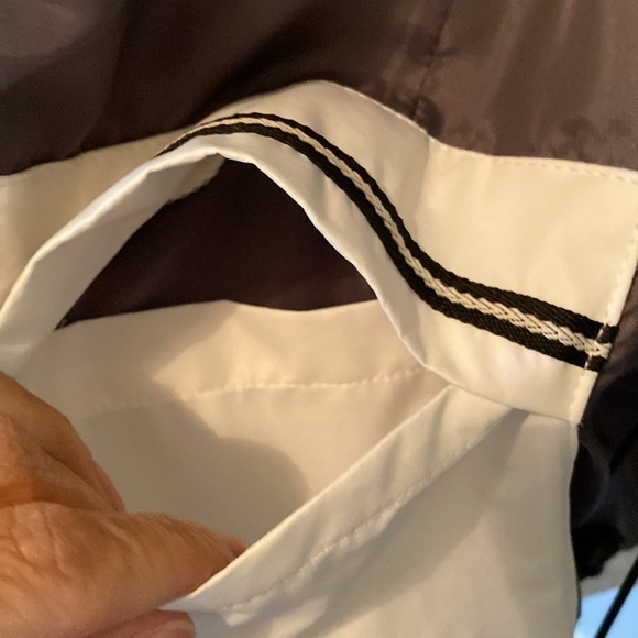 Cutter and Buck Light Jacket - Picture 4 of 14